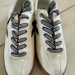 Nylite Plus sneaker navy gum